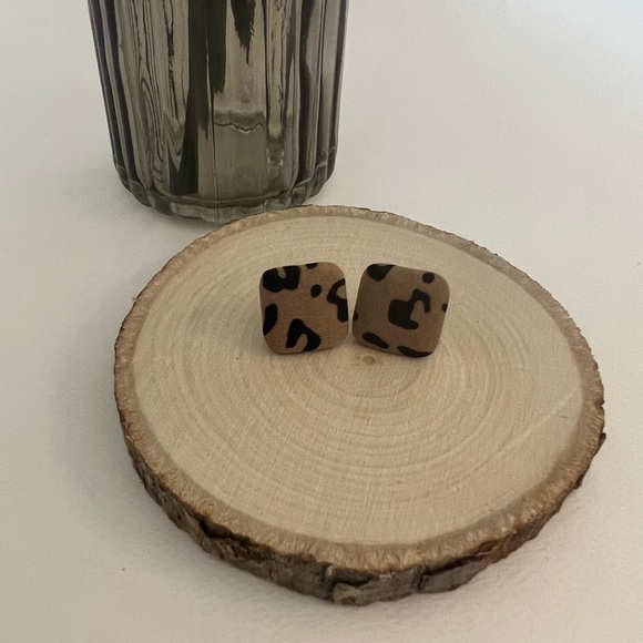 Animal Print Fabric Large Stud Earrings - Leopard Print Studs -Zebra Print Studs - Picture 11 of 12